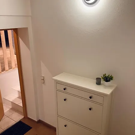 Moderne Dachgeschosswohnung An Der Donau Mariaposching